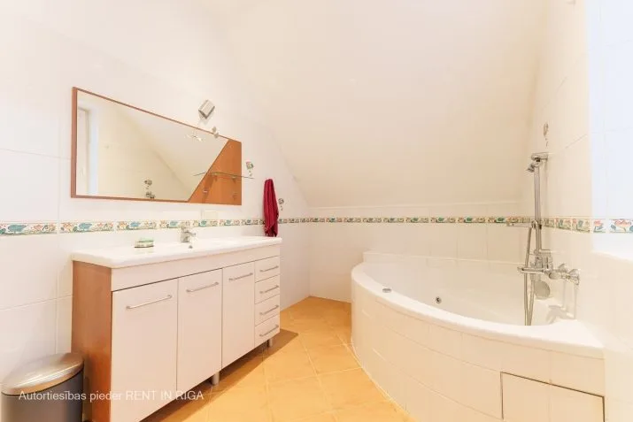 Pārdod māju, Kabiles iela 29, Mārupes novads, Mārupe / 430 000 € 31