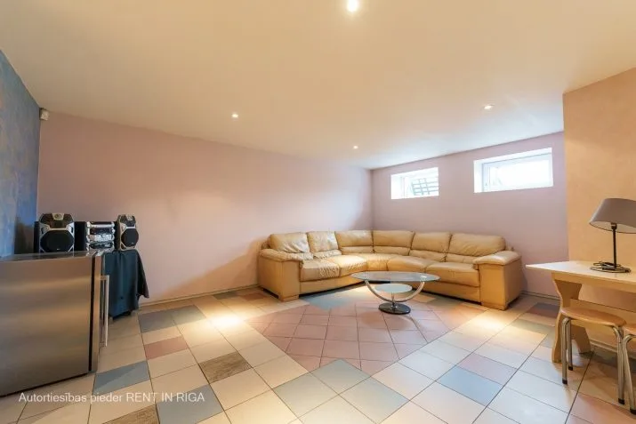 Pārdod māju, Kabiles iela 29, Mārupes novads, Mārupe / 430 000 € 40