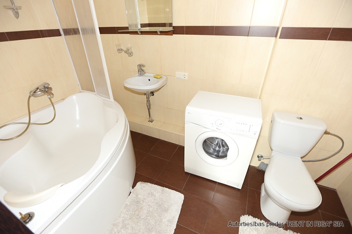 Apartment For Rent, Anniņmuižas bulvāris street 38, Rīga, Kreisais krasts, Imanta / 550 € 10
