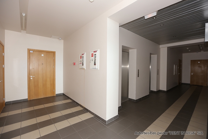 Apartment For Rent, Anniņmuižas bulvāris street 38, Rīga, Kreisais krasts, Imanta / 550 € 13