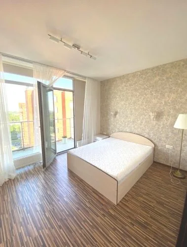 Izīrē dzīvokli, Anniņmuižas bulvāris iela 38, Rīga, Kreisais krasts, Imanta / 550 € 4