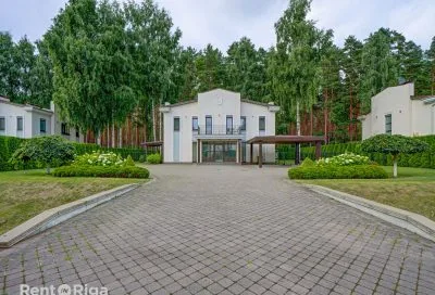 Pārdod māju, Sīļukalnu iela 9, Babītes novads, Babītes pagasts, Sēbruciems / 620 000 € 2