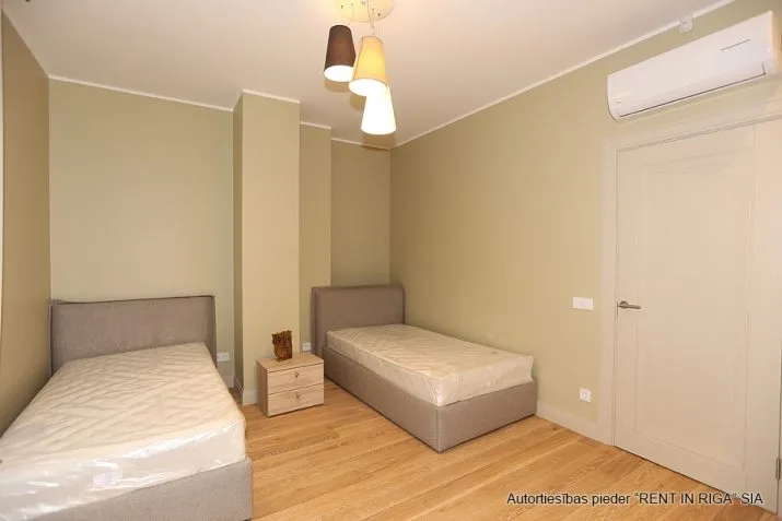 Pārdod māju, Sīļukalnu iela 11, Babītes novads, Babītes pagasts, Sēbruciems / 290 000 € 10