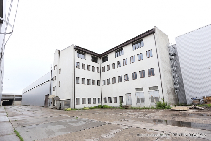 Daugavgrīvas iela 83 1