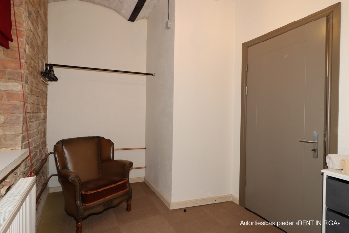 Apartment For Rent, Lāčplēša street 18, Rīga, Labais krasts, Centrs / 700 € 10