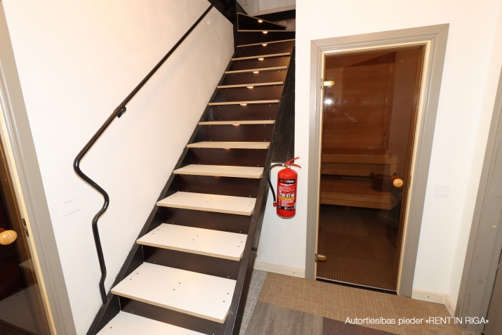 Apartment For Rent, Lāčplēša street 18, Rīga, Labais krasts, Centrs / 700 € 8