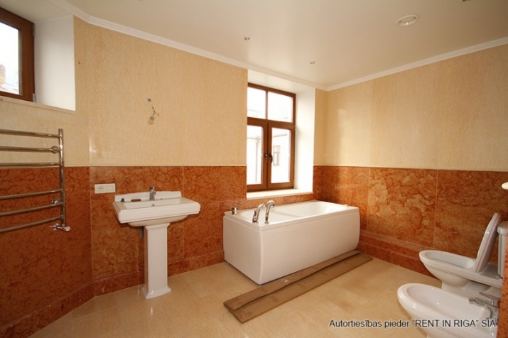 Apartment For Rent, Blaumaņa street 12A, Rīga, Labais krasts, Centrs / 1 800 € 7