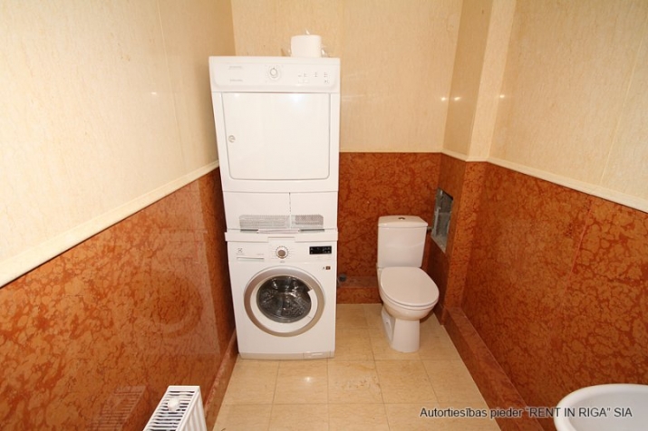 Apartment For Rent, Blaumaņa street 12A, Rīga, Labais krasts, Centrs / 1 800 € 5