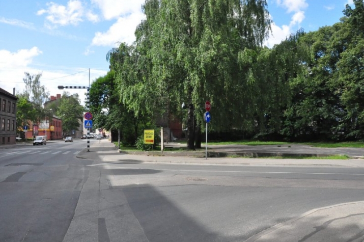 Lāčplēša iela 94 3
