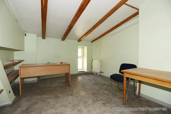 Izīrē tirdzniecības telpas, Jēzusbaznīcas iela 7a, Rīga, Labais krasts, Centrs / 15 000 € 23