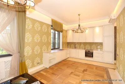 Pārdod dzīvokli, Turaidas iela 8, Jūrmala, Dzintari / 275 000 € 2