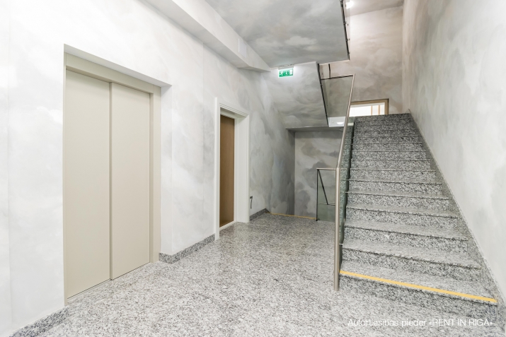 Pārdod dzīvokli, Stabu iela 18B, Rīga, Labais krasts, Centrs / 193 300 € 15