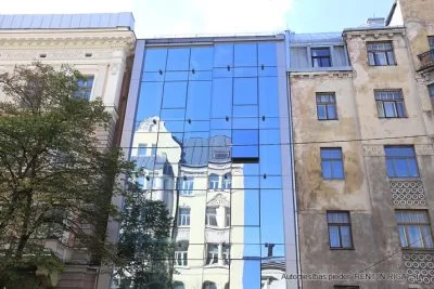 Izīrē tirdzniecības telpas, Stabu iela 18B, Rīga, Labais krasts, Centrs / 2 400 € 9