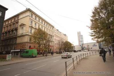 commercial premises For Rent, Raiņa bulvāris 31, Rīga, Labais krasts, Centrs / 1 521 € 11