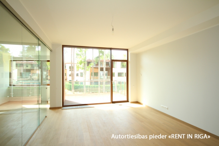 Pārdod dzīvokli, Dzintaru prospekts iela 36, Jūrmala, Dzintari / 479 000 € 8