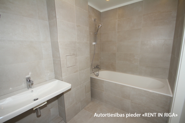 Pārdod dzīvokli, Dzintaru prospekts iela 36, Jūrmala, Dzintari / 479 000 € 14