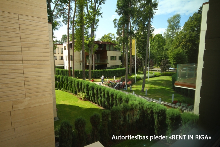 Pārdod dzīvokli, Dzintaru prospekts iela 36, Jūrmala, Dzintari / 479 000 € 12
