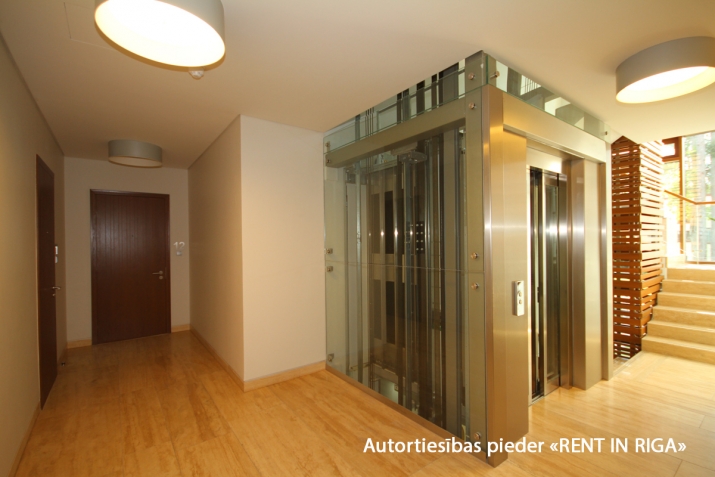 Pārdod dzīvokli, Dzintaru prospekts iela 36, Jūrmala, Dzintari / 479 000 € 27