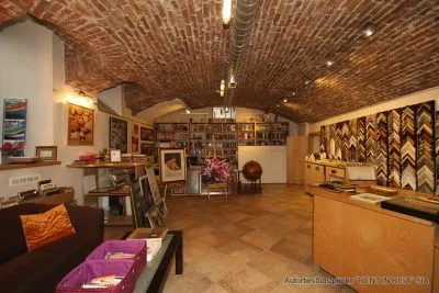 commercial premises For Sale, Merķeļa street 19, Rīga, Labais krasts, Centrs / 199 000 € 3