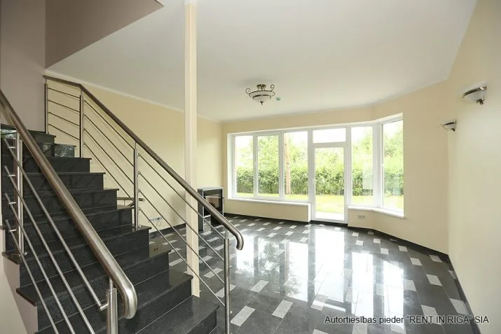 Pārdod dzīvokli, Peldu iela 3, Jūrmala, Pumpuri / 400 000 € 5