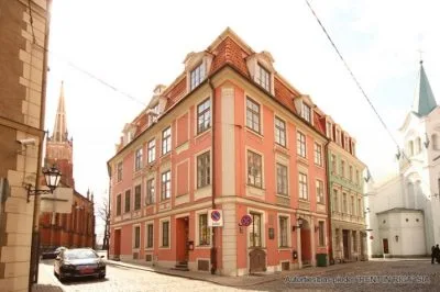 Izīrē tirdzniecības telpas, Pils iela 9, Rīga, Labais krasts, Vecrīga / 400 € 1