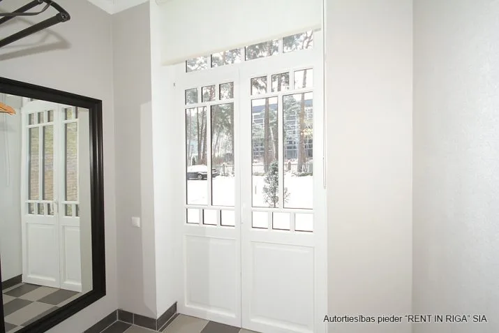 Izīrē dzīvokli, Smilšu 10, Jūrmala, Majori / 2 300 € 14