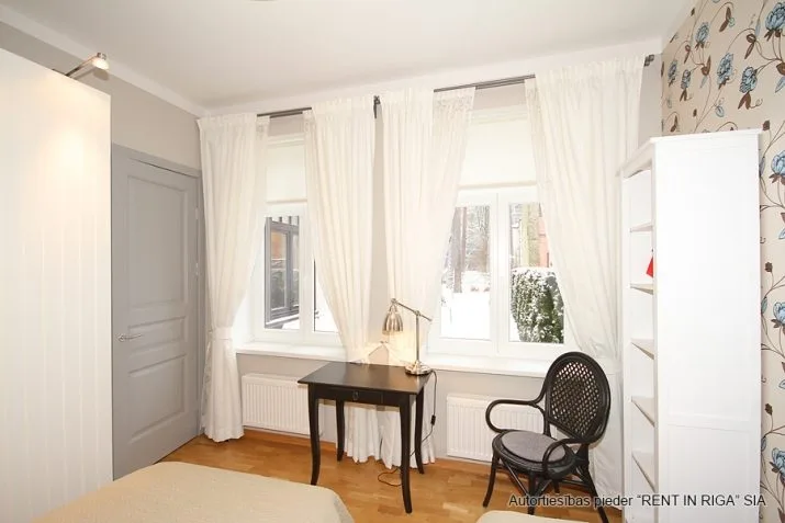 Izīrē dzīvokli, Smilšu 10, Jūrmala, Majori / 2 300 € 11