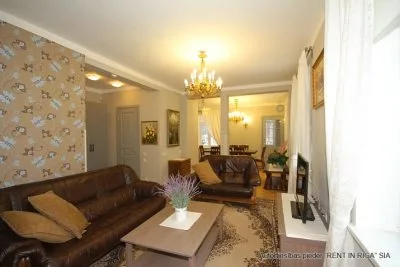 Izīrē dzīvokli, Smilšu 10, Jūrmala, Majori / 2 300 € 4