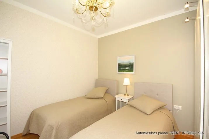Izīrē dzīvokli, Smilšu 10, Jūrmala, Majori / 2 000 € 8