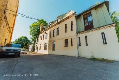 Izīrē biroju, Krūzes iela 5, Rīga, Kreisais krasts, Šampēteris / 890 € 2