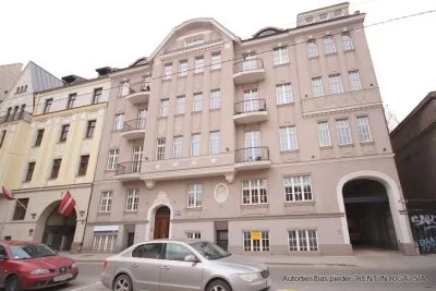 Pārdod dzīvokli, Skolas iela 20, Rīga, Labais krasts, Centrs / 340 000 € 1