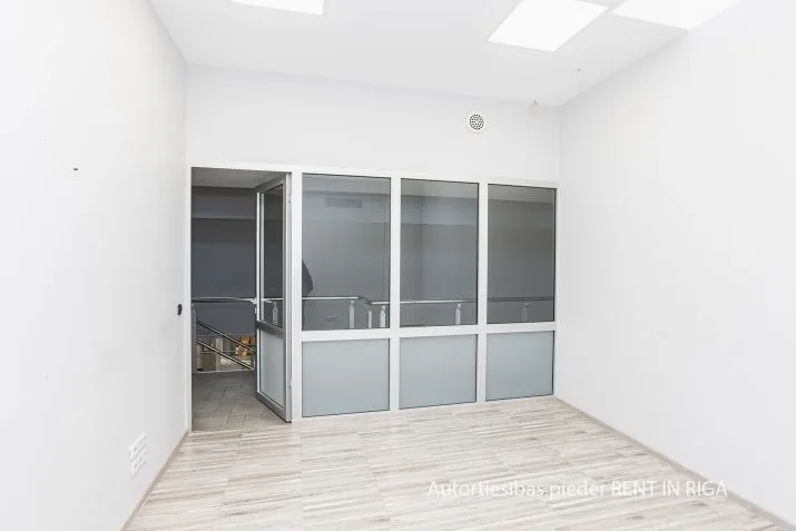 commercial premises For Rent, Bērzaunes street 9, Rīga, Labais krasts, Centrs / 3 800 € 10