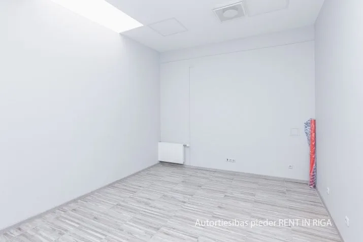 commercial premises For Rent, Bērzaunes street 9, Rīga, Labais krasts, Centrs / 3 800 € 12