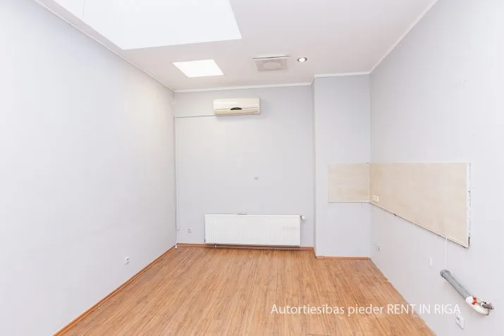 commercial premises For Rent, Bērzaunes street 9, Rīga, Labais krasts, Centrs / 3 800 € 13