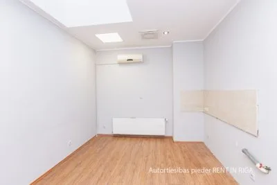 commercial premises For Rent, Bērzaunes street 9, Rīga, Labais krasts, Centrs / 3 800 € 13