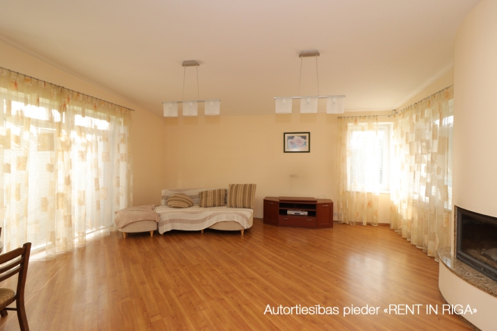Pārdod māju, Upes iela 4, Stopiņu novads, Līči / 322 000 € 36