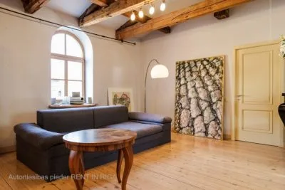 Izīrē dzīvokli, Raiņa bulvāris 21, Rīga, Labais krasts, Centrs / 1 400 € 5