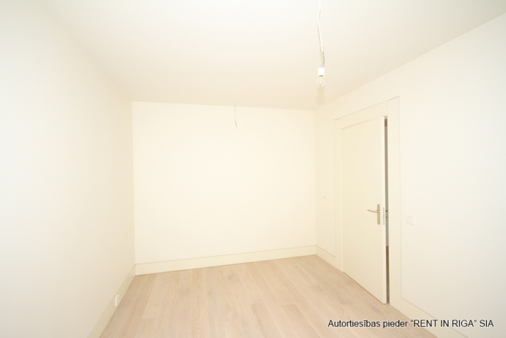 Pārdod dzīvokli, Dzirnavu iela 36, Rīga, Labais krasts, Centrs / 281 242 € 10