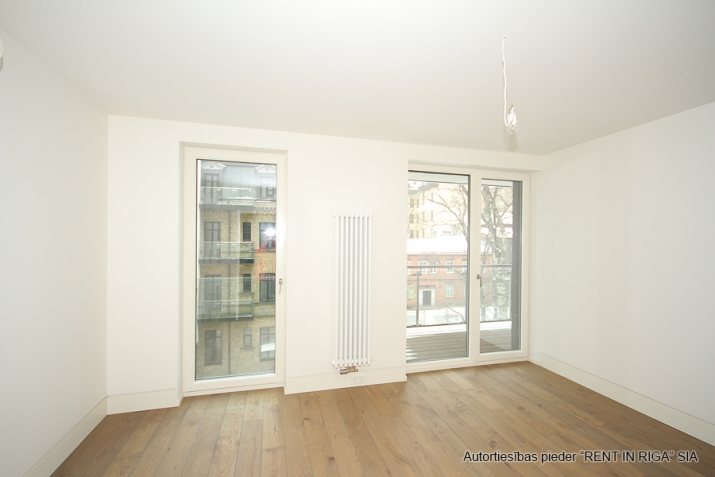 Pārdod dzīvokli, Dzirnavu iela 36, Rīga, Labais krasts, Centrs / 452 325 € 5