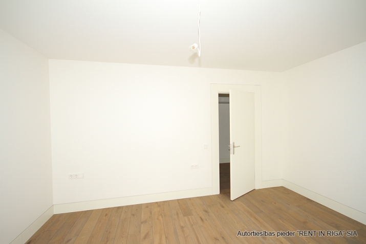 Pārdod dzīvokli, Dzirnavu iela 36, Rīga, Labais krasts, Centrs / 452 325 € 6