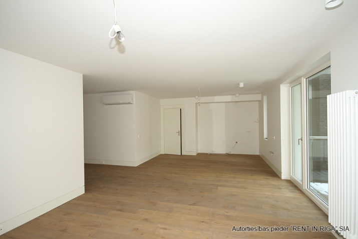 Pārdod dzīvokli, Dzirnavu iela 36, Rīga, Labais krasts, Centrs / 452 325 € 4