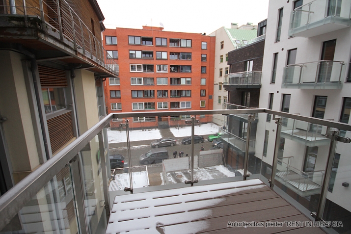 Pārdod dzīvokli, Dzirnavu iela 36, Rīga, Labais krasts, Centrs / 452 325 € 17