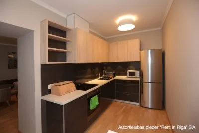 Pārdod dzīvokli, Tirgoņu iela 11, Rīga, Labais krasts, Vecrīga / 234 000 € 3