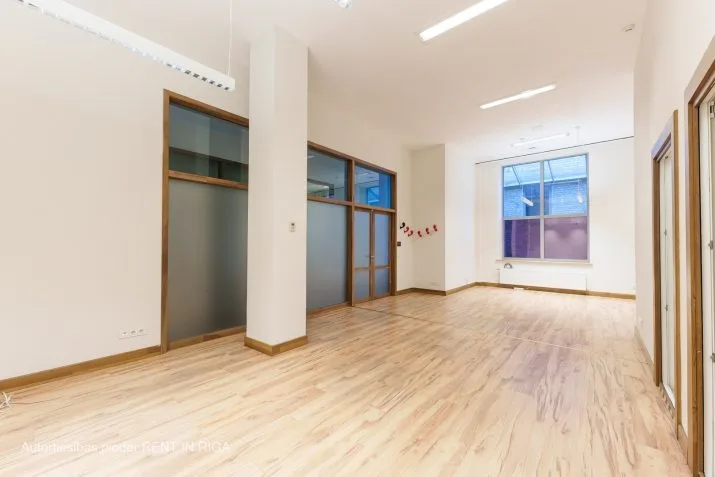 Аренда офиса, Briāna улица 9A, Rīga, Labais krasts, Centrs / 686 € 1