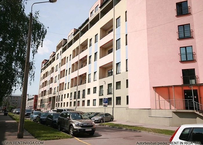 Dārzaugļu iela 1 1