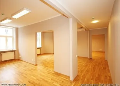 Izīrē biroju, Valdemāra iela 33, Rīga, Labais krasts, Centrs / 910 € 4