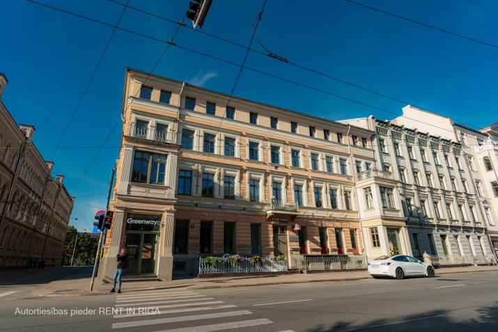 Merķeļa iela 17 6