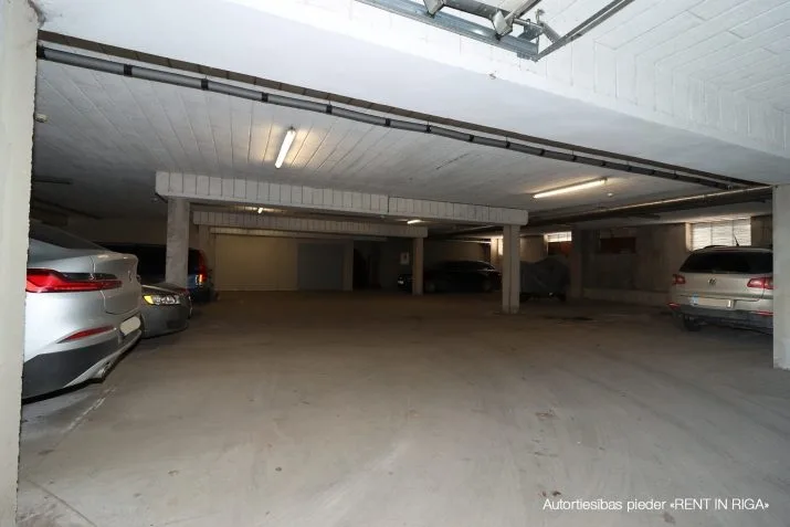 Pārdod biroju, Brīvības iela 244, Rīga, Labais krasts, Teika / 1 850 000 € 28