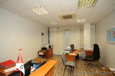 Izīrē biroju, Cēsu iela 31, Rīga, Labais krasts, Centrs / 3 087 € 13