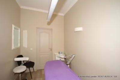 Izīrē tirdzniecības telpas, Barona iela 70, Rīga, Labais krasts, Centrs / 1 100 € 13